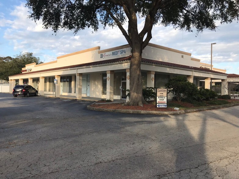 More Photos Of 5747 38th Ave N, Saint Petersburg Freestanding For Lease