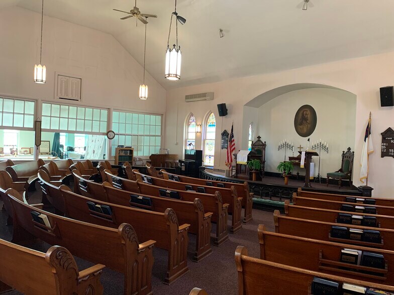 More Photos Of 149 Race St, Bainbridge Religious Facility For Sale