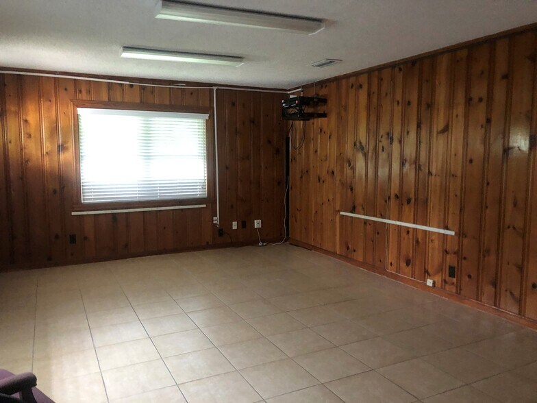 More Photos Of 4830 Atlantic Blvd, Jacksonville Coworking Space