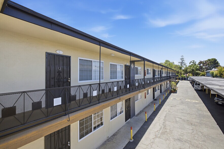 More Photos Of 3184 El Segundo Blvd, Lynwood Apartments For Sale