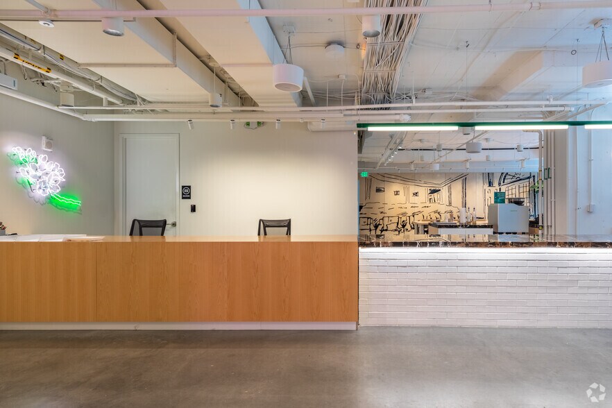 More Photos Of 1100 15th St NW, Washington Coworking Space