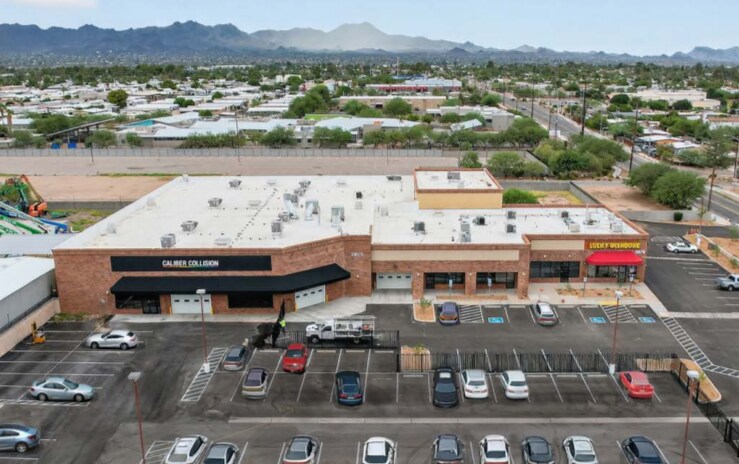 Primary Photo Of 3959-3979 N Oracle Rd, Tucson Auto Repair For Sale