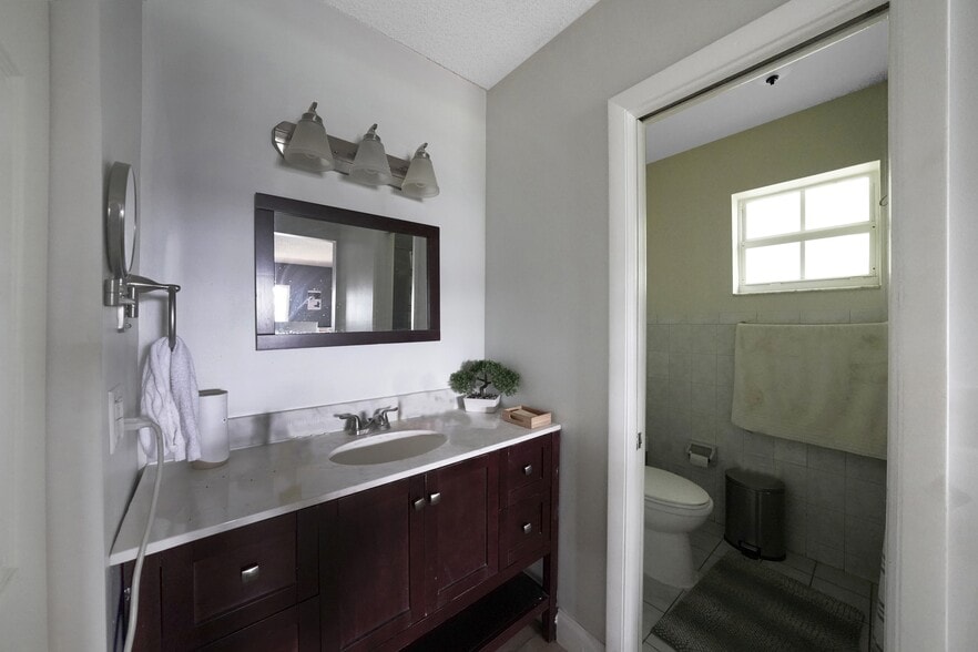 More Photos Of 23100 SW 192nd Ave, Miami Specialty For Sale