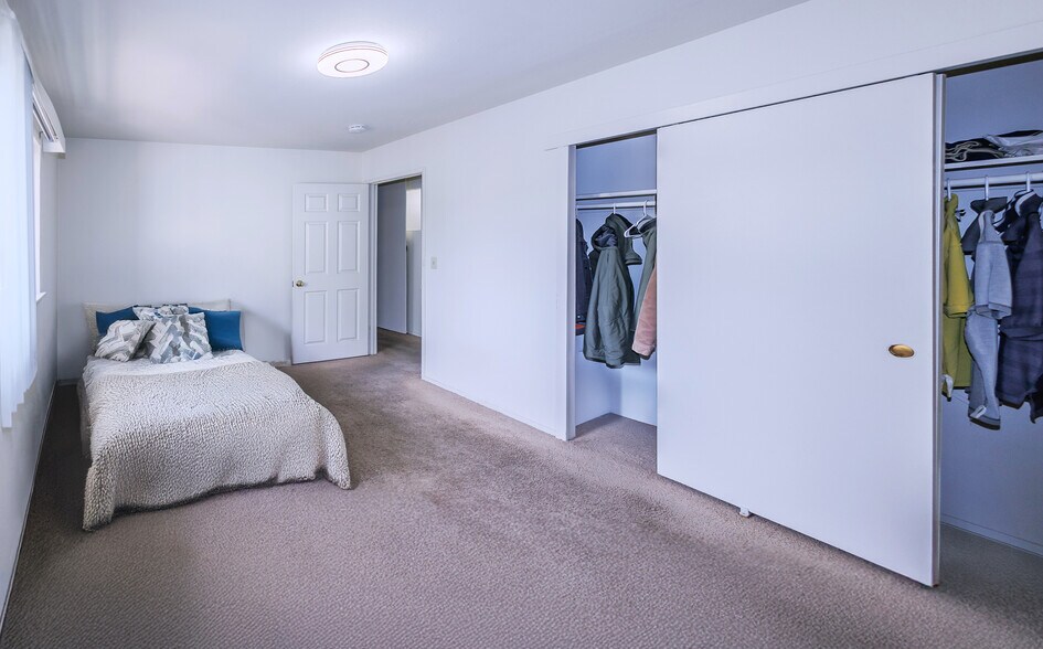 More Photos Of 309-315 Oak Ave, Redwood City Apartments For Sale