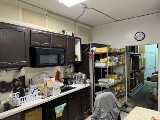 More Photos Of 2167 N Decatur Blvd, Las Vegas Freestanding For Sale