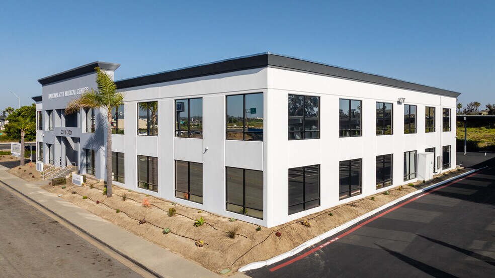 More Photos Of 22 W 35th St, National City Medical For Lease