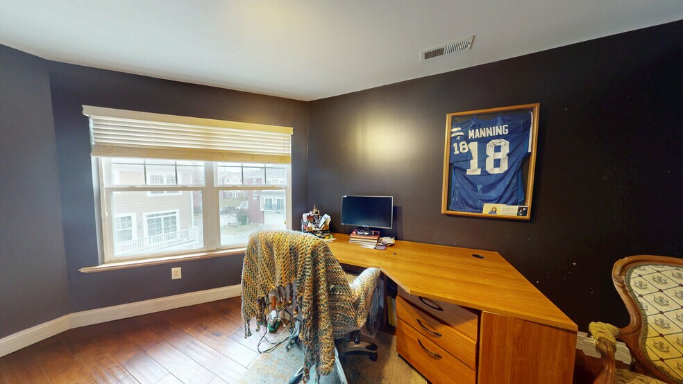 More Photos Of 240 Main St W, Carmel Storefront Retail Residential For Sale