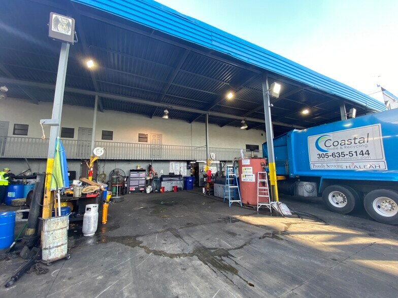 More Photos Of 4701 NW 35th Ave, Miami Flex For Lease