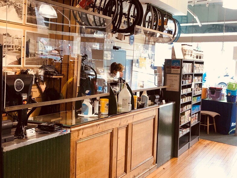 More Photos Of 7 E Main St, Mount Kisco General Retail For Sale