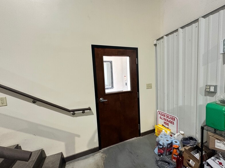 More Photos Of 4485 N Industrial Dr, Cumming Warehouse For Lease
