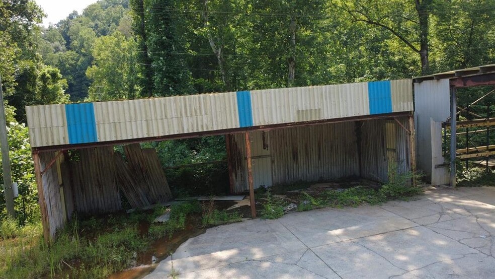 More Photos Of 1626 Manilla Creek Rd, Poca Warehouse For Sale