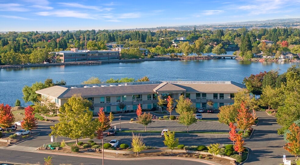 More Photos Of 2580 Sierra Sunrise Ter, Chico Office For Lease