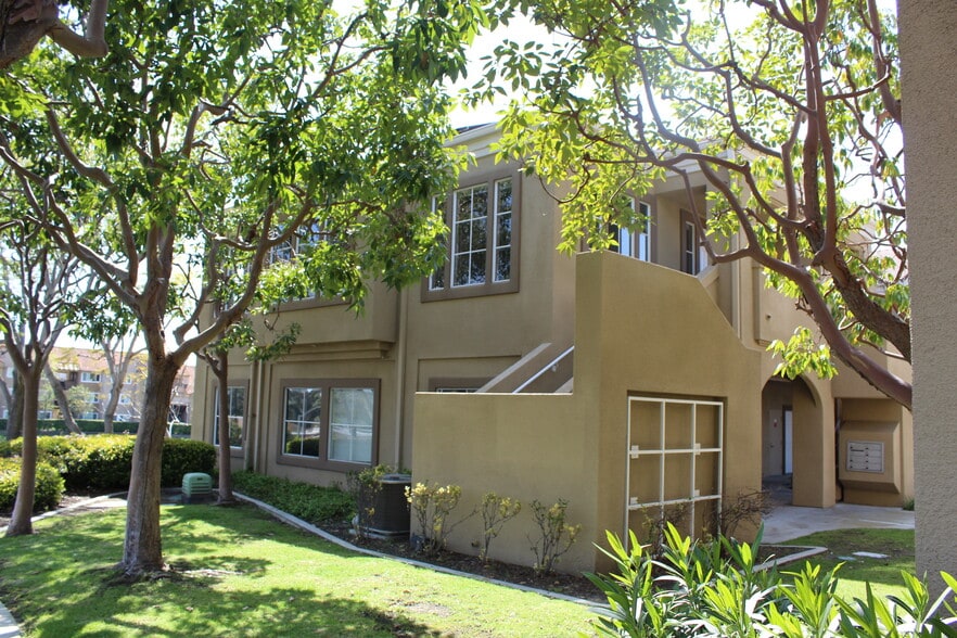 More Photos Of 26391 Crown Valley Pky, Mission Viejo Office For Lease