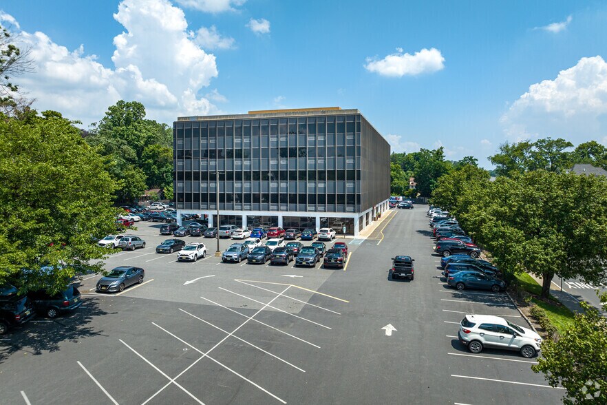 More Photos Of 80 Main St, West Orange Office For Lease