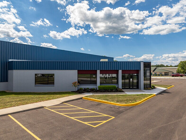 More Photos Of 186 Commerce Dr, LaGrange Industrial For Lease