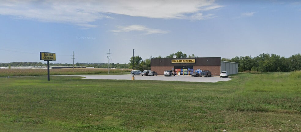 More Photos Of 12650 198th St, Linwood Freestanding For Sale