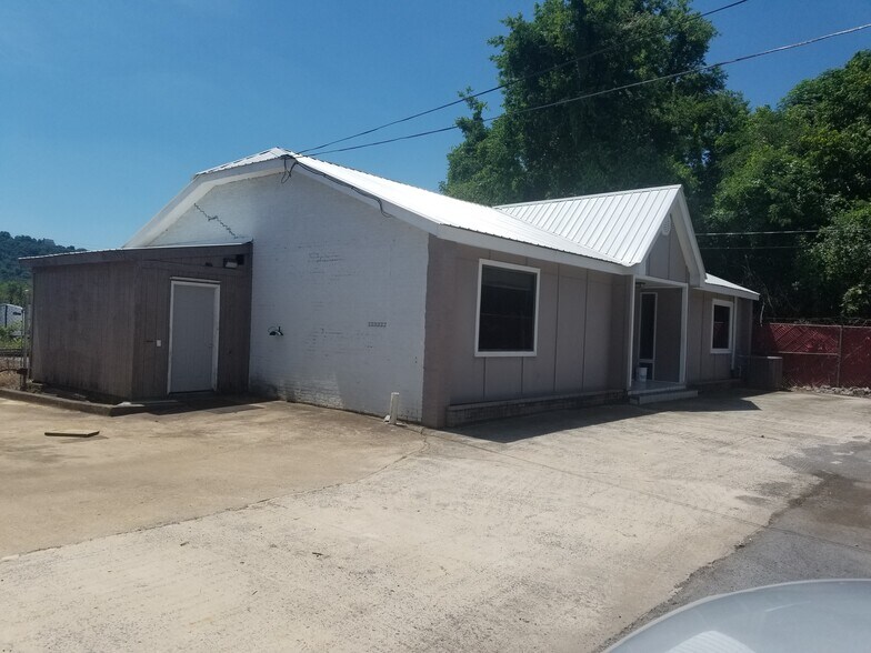 More Photos Of 1215 Blount Ave, Guntersville Flex For Lease