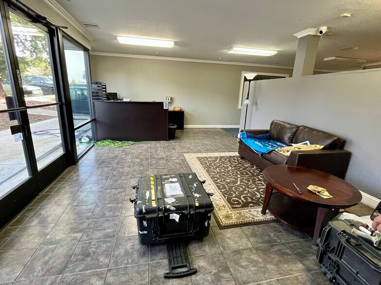 More Photos Of 3100 El Camino Real, Atascadero Industrial For Lease