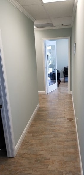 More Photos Of 301 E Ocean Ave, Lantana Office For Lease