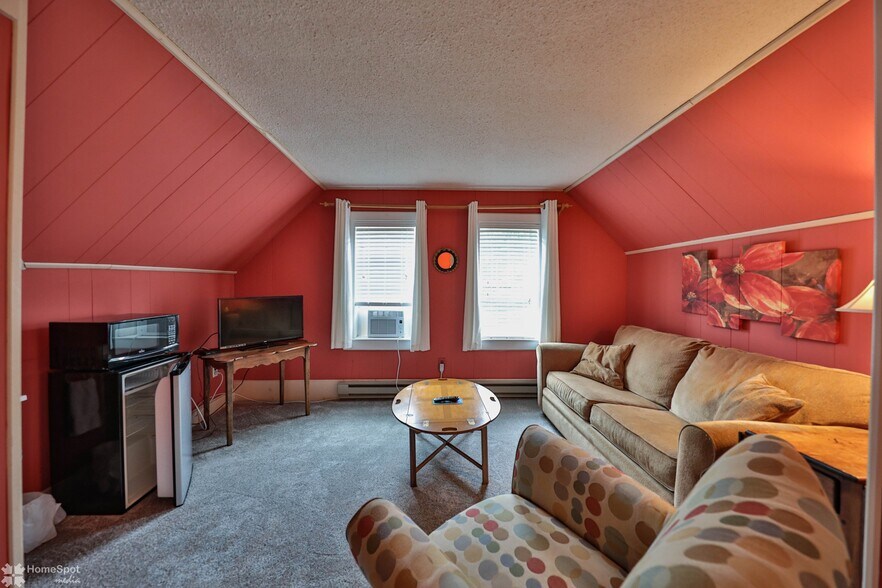 More Photos Of 2468 Route 390, Canadensis Hospitality For Sale