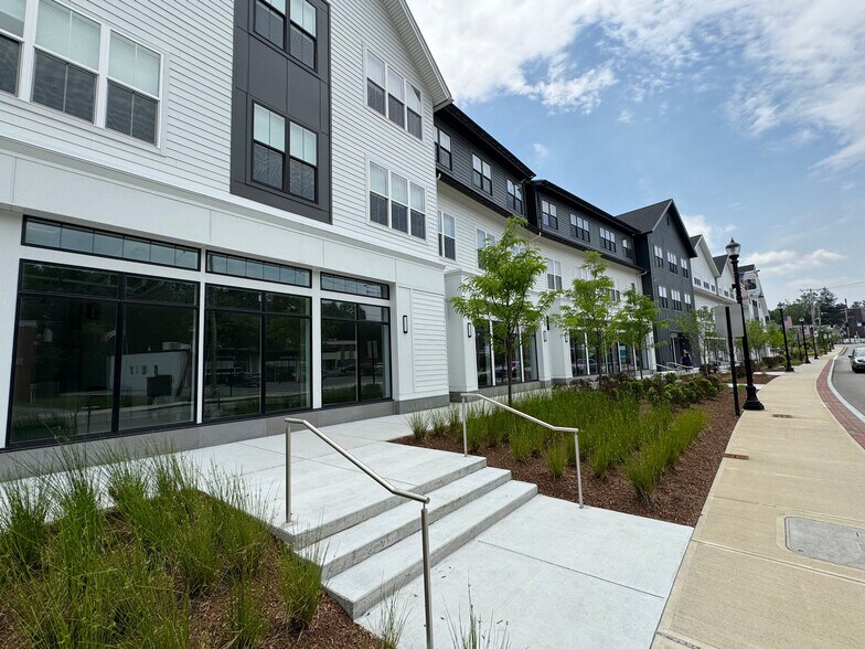 More Photos Of 770 Water St, Framingham Apartments For Lease