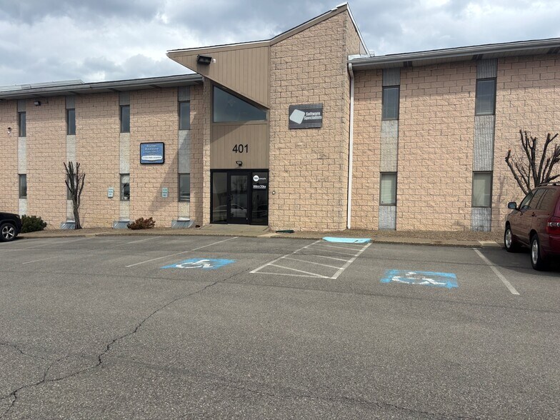 More Photos Of 401 Smith Dr, Cranberry Medical For Sale