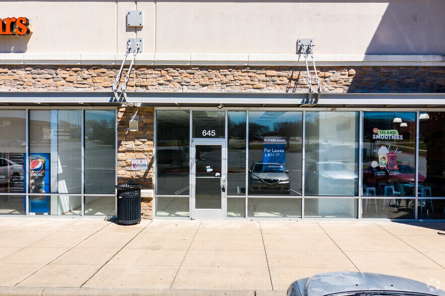 More Photos Of 2051 Gattis School Rd, Round Rock Unknown For Lease