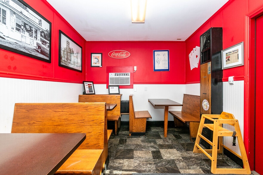 More Photos Of 961 E High St, Hicksville Restaurant For Sale