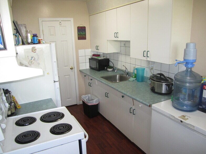 More Photos Of 13011 83rd St NW, Edmonton Apartments For Sale