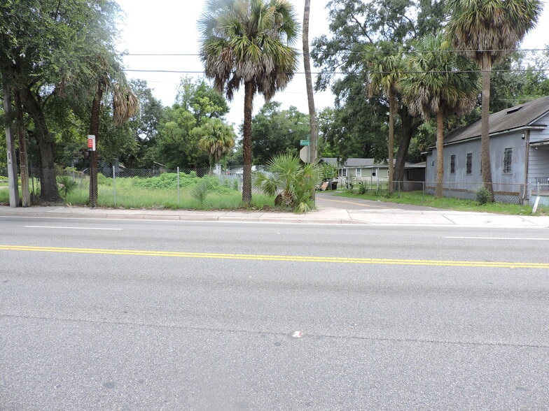More Photos Of 1426 Kings Rd, Jacksonville Specialty For Sale