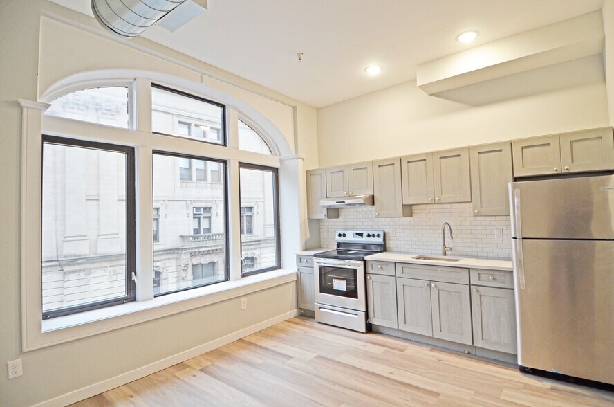 More Photos Of 136 Washington St, Paterson Apartments For Sale