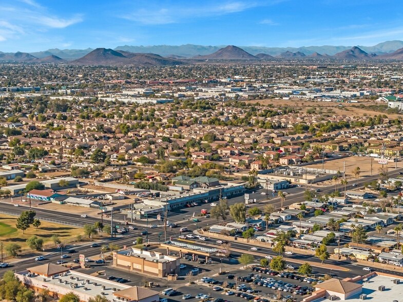 More Photos Of 15414 N 19th Ave, Phoenix General Retail For Lease