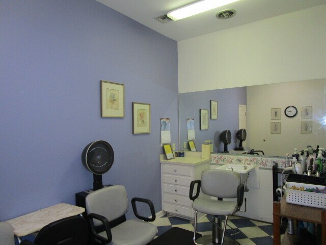 More Photos Of 370 Roy Beall Dr, Luverne Healthcare For Sale