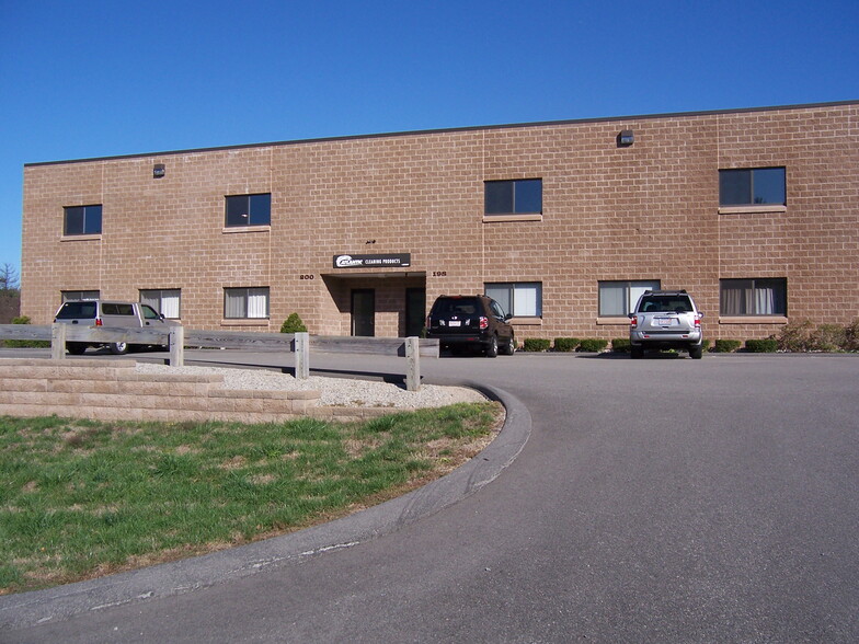 Primary Photo Of 190-200 Pleasant St, Rockland Manufacturing For Lease