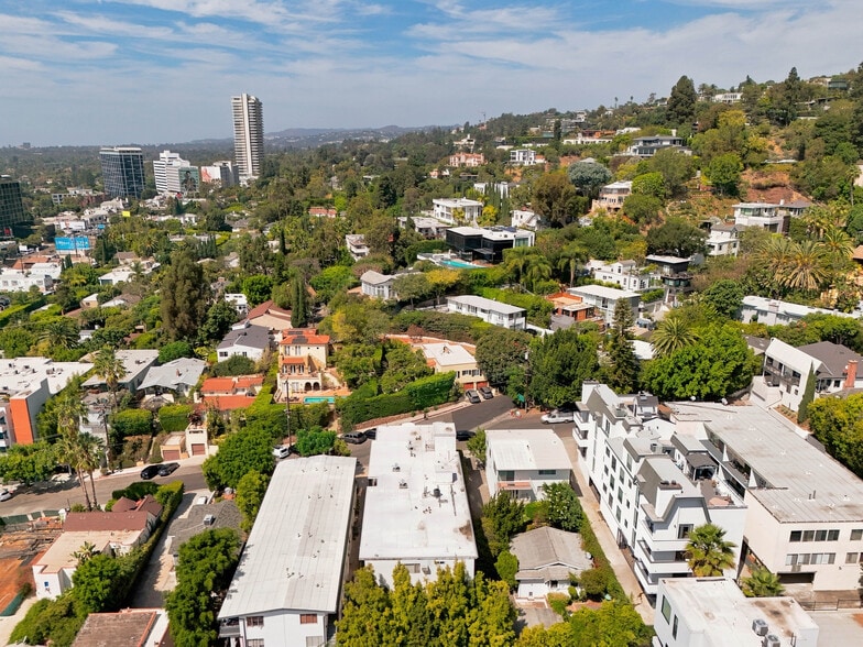 More Photos Of 1214 N Clark St, West Hollywood Apartments For Sale