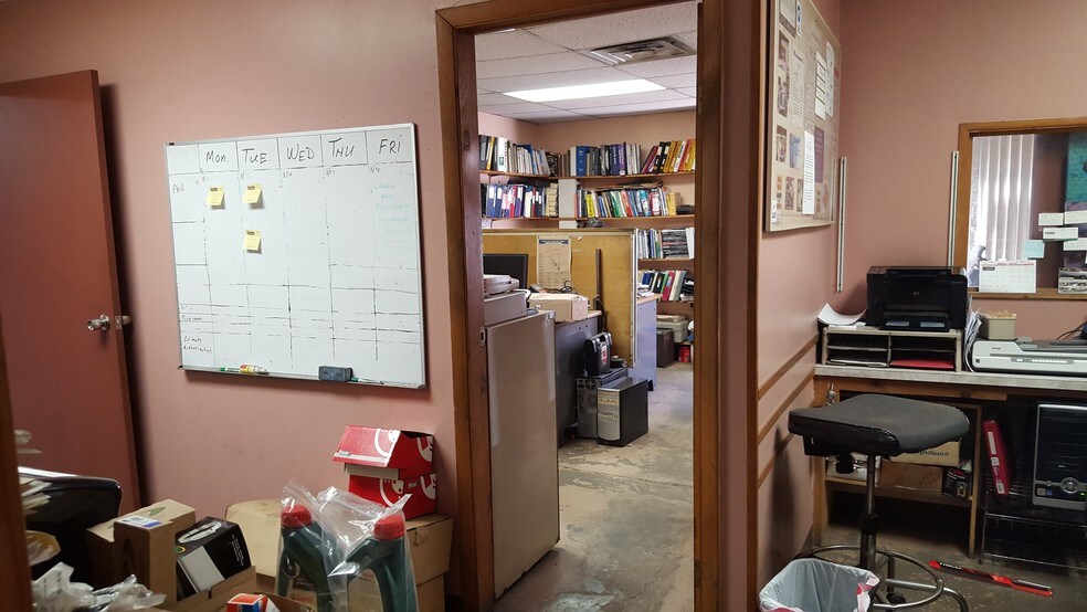 More Photos Of 152 Speigletown Rd, Troy Service Station For Sale