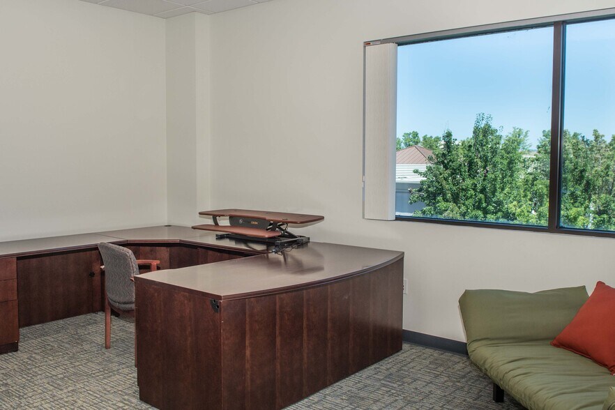 More Photos Of 3775 Brickway Blvd, Santa Rosa Medical For Sale