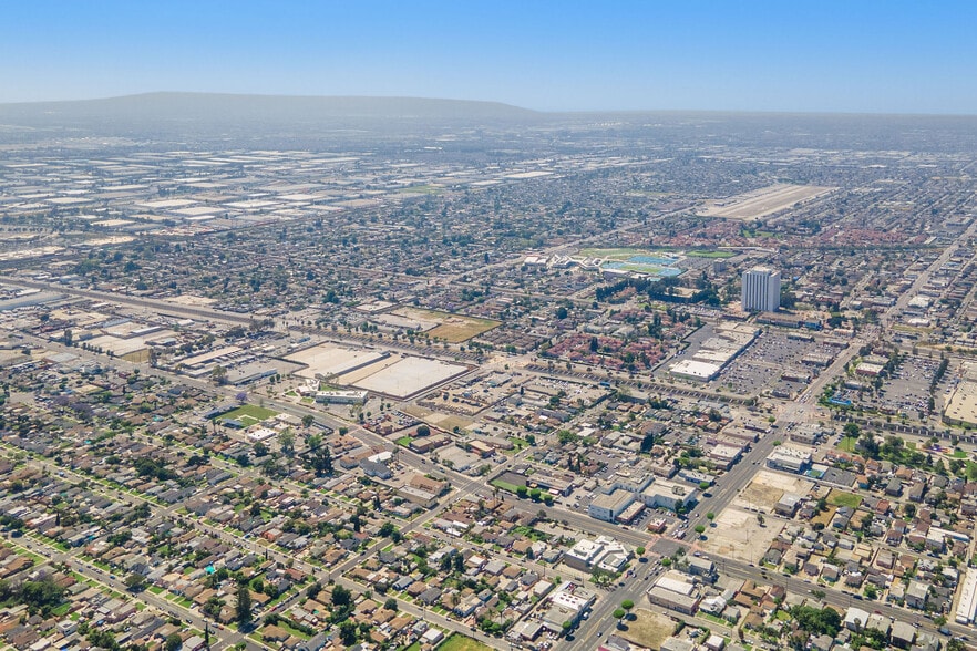More Photos Of 400 S Santa Fe Ave, Compton Religious Facility For Sale
