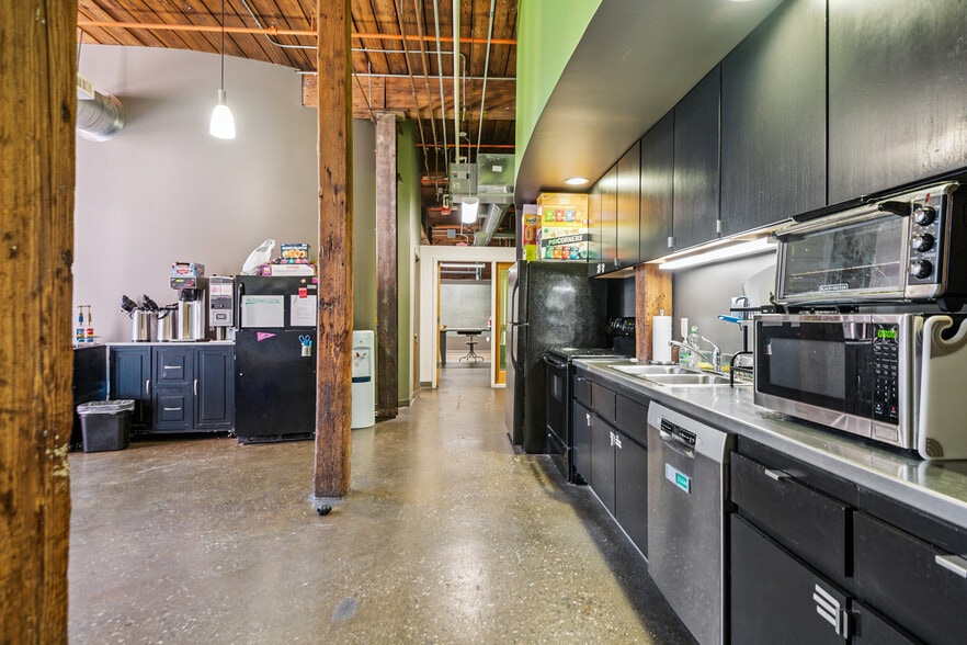 More Photos Of 110 W Canal St, Winooski Office For Sale