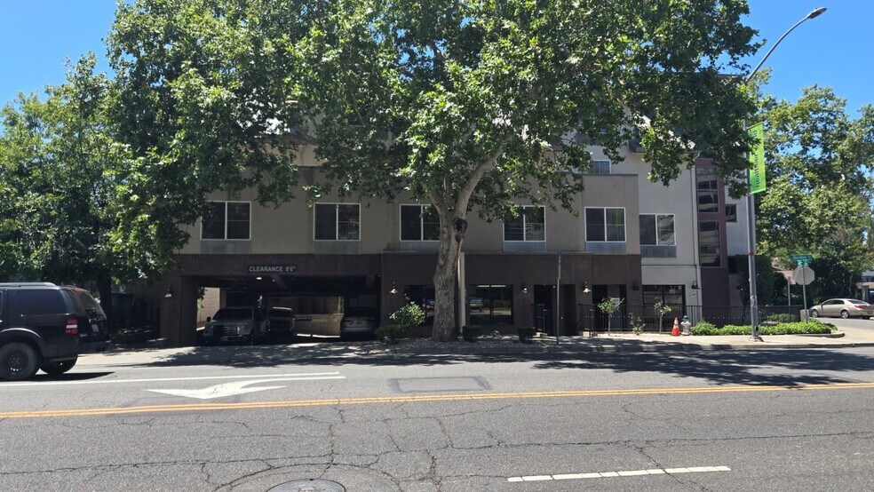 More Photos Of 2356 Stockton Blvd, Sacramento Hotel For Sale