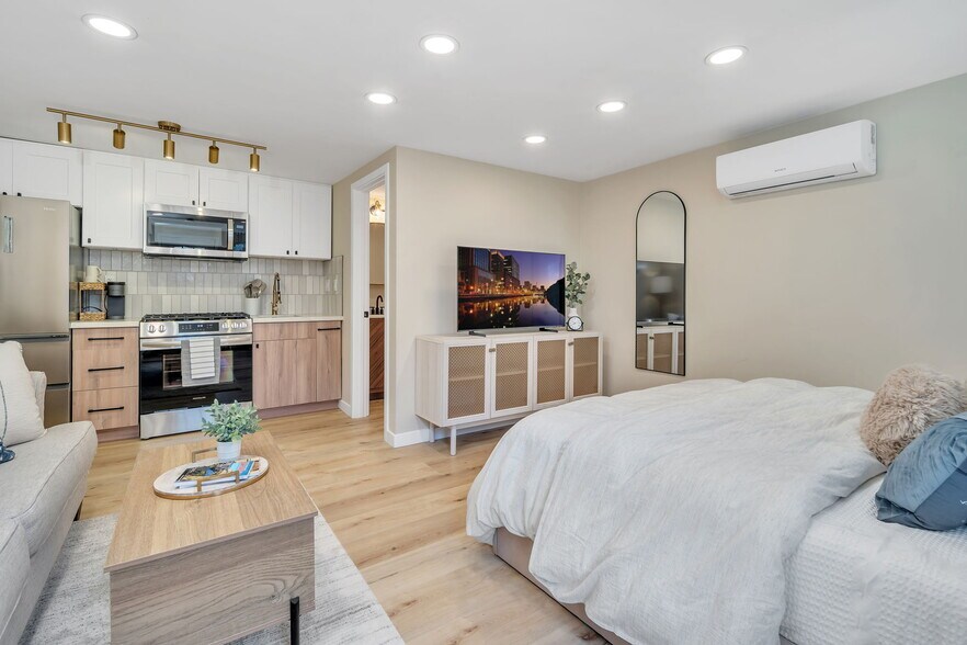 More Photos Of 418 W Ivy St, San Diego Apartments For Sale