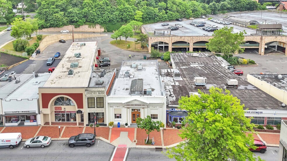 More Photos Of 50 School St, Glen Cove Office Residential For Sale