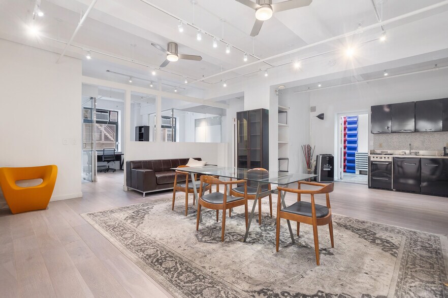 More Photos Of 14 E 4th St, New York Loft Creative Space For Lease