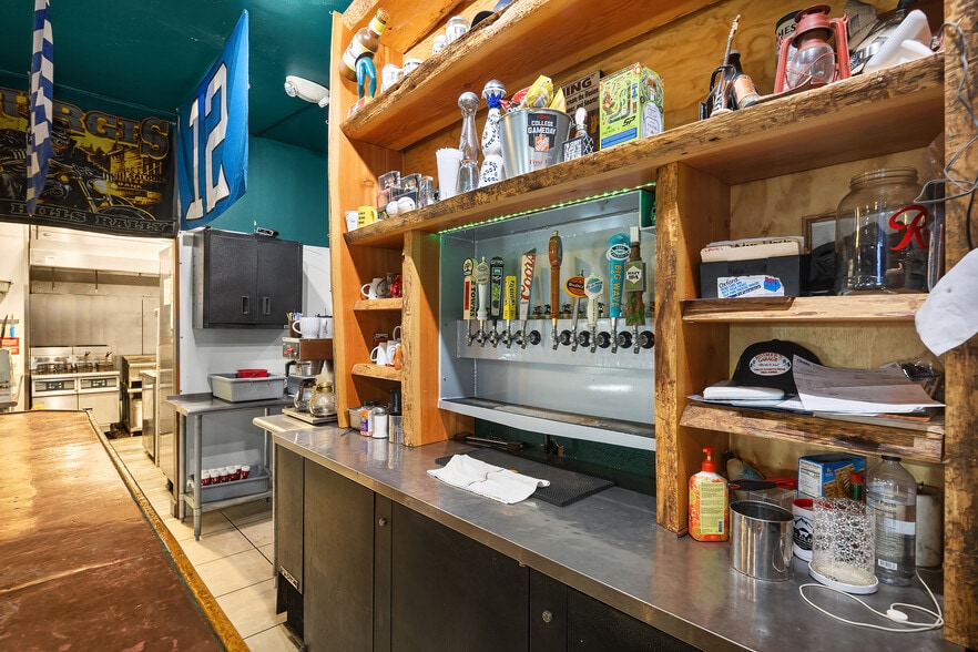 More Photos Of 8381 WA-903 Hwy, Ronald Restaurant For Sale