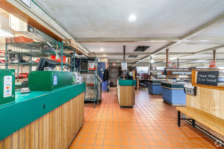 More Photos Of 386 Grant Avenue Rd, Auburn Restaurant For Sale