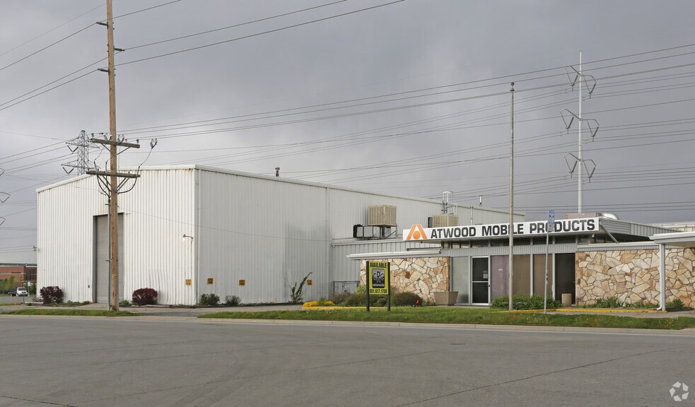 More Photos Of 1874 S Pioneer Rd, Salt Lake City Manufacturing For Lease