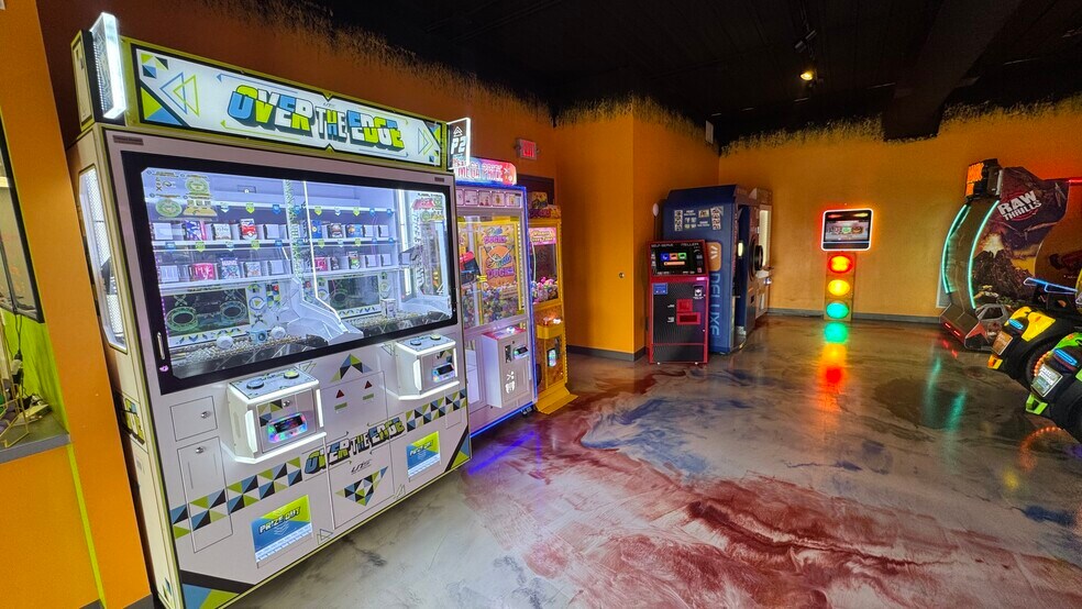 More Photos Of 215 Opportunity Blvd N, Cambridge Service For Sale