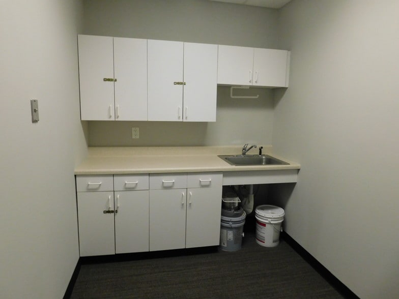 More Photos Of 4335 S Lee St, Buford Office For Lease