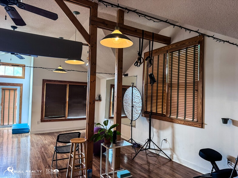 More Photos Of 1452 Carroll Dr Nw, Atlanta Office For Sale