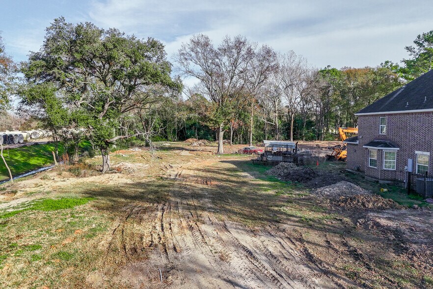 More Photos Of 9722 Willow St, Houston Land For Sale